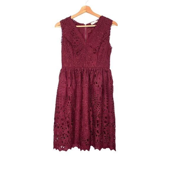 Altar'd State Dresses & Skirts - Altard' State Burgundy Eyelet Lace Fit & Flare Dress Size Medium Sleeveless
